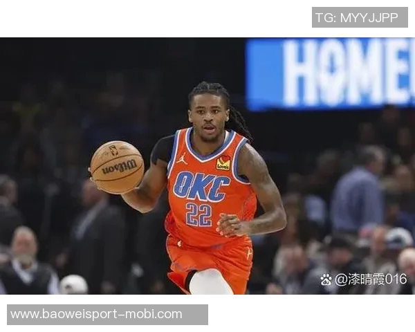 戴格诺特盛赞乔治进攻风格丝滑兼具防守能力展现顶级篮球水平